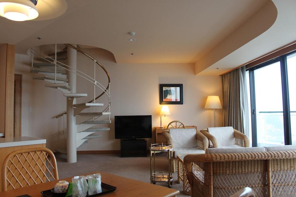 Aki Grand Hotel & Spa Hatsukaichi Zewnętrze zdjęcie